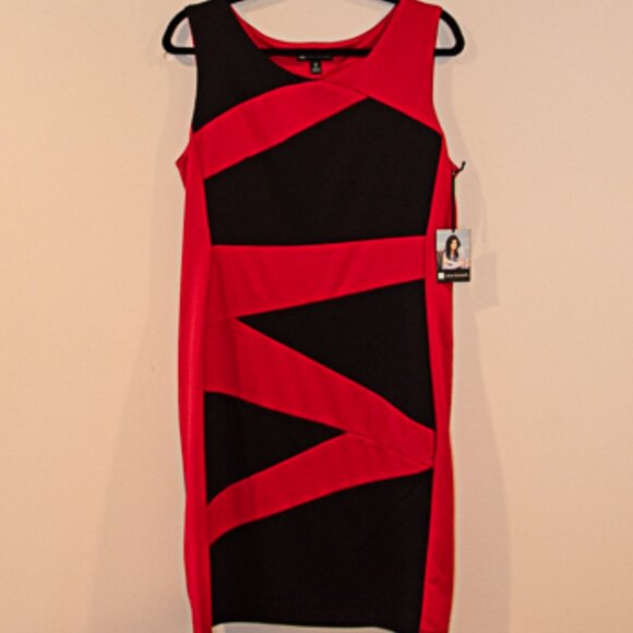 Valerie Bertinelli Dresses & Skirts - Valerie Bertinelli Sleeveless Body Contour Red and Black Dress size 12 NWT